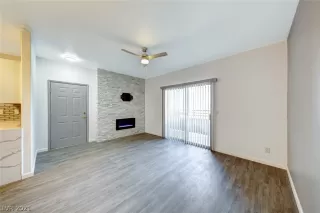 Photo #2: 2262650 Listing