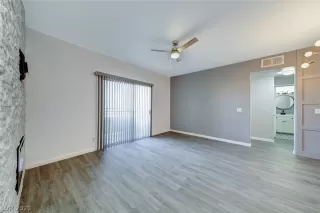 Photo #5: 2262650 Listing