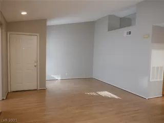 Photo #3: 2262700 Listing 