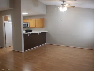 Photo #5: 2262700 Listing 