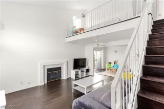 Photo #4: 2262731 Listing 