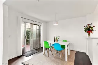 Photo #5: 2262731 Listing 