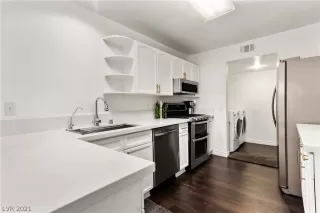 Photo #6: 2262731 Listing 