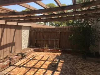 Photo #5: 2262790 Listing 