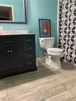 Photo #3: 2262813 Listing