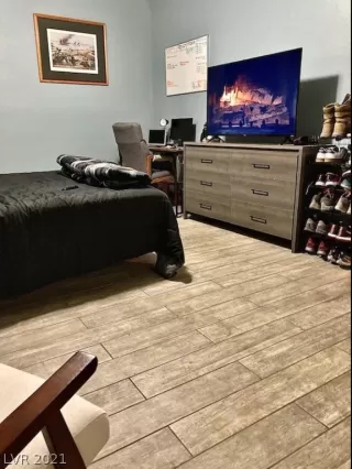 Photo #5: 2262813 Listing