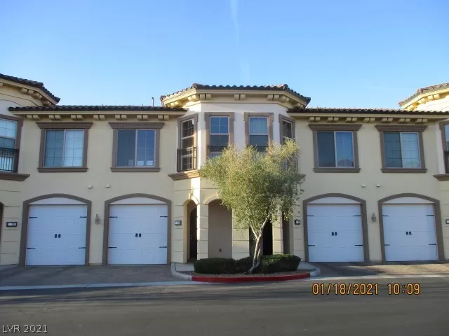 MLS: 2262821 Condo For Sale