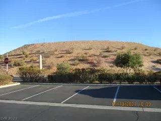 Photo #2: 2262821 Listing