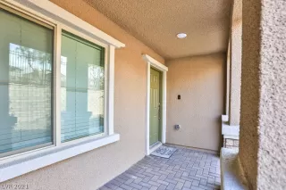 Photo #3: 2262875 Listing