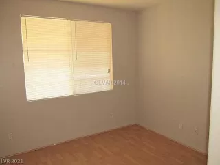 Photo #5: 2262905 Listing