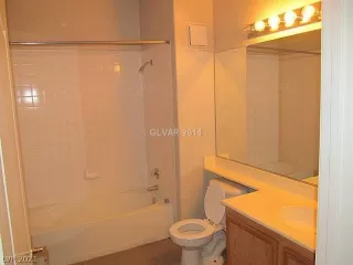 Photo #6: 2262905 Listing