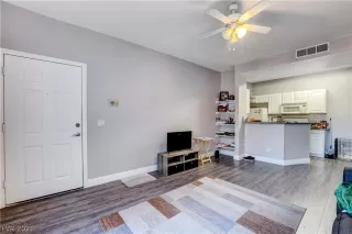 Photo #4: 2262924 Listing 