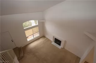 Photo #4: 2262949 Listing