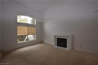 Photo #5: 2262949 Listing