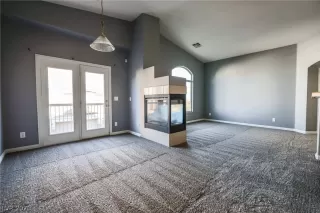 Photo #3: 2262976 Listing