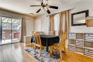 Photo #4: 2262987 Listing