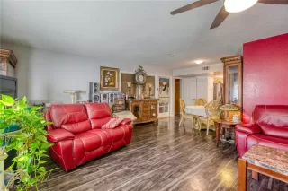 Photo #1: 2263037 Listing 