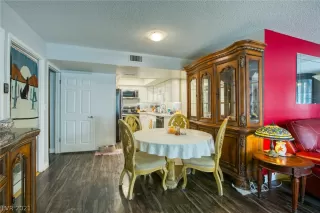 Photo #2: 2263037 Listing 