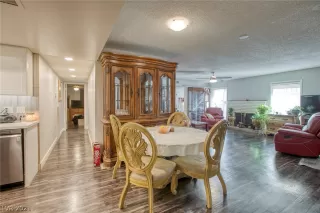 Photo #3: 2263037 Listing 