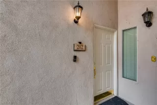 Photo #3: 2263088 Listing 