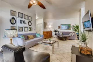 Photo #4: 2263088 Listing 