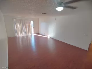 Photo #4: 2263115 Listing 