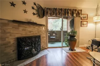 Photo #6: 2263155 Listing