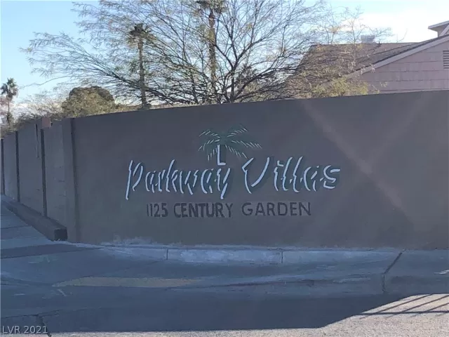 MLS: 2263164 Condo For Sale