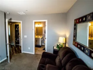 Photo #6: 2263186 Listing 