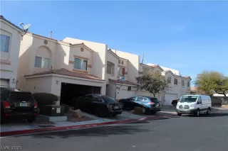 Photo #4: 2263213 Listing 