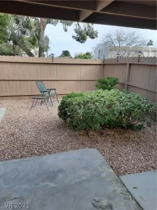 Photo #2: 2263218 Listing