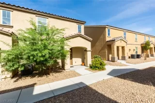 Photo #1: 2263252 Listing