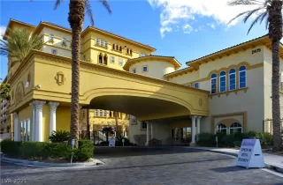 Photo #2: 2263281 Listing 