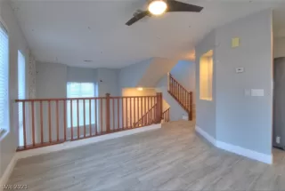 Photo #5: 2263367 Listing 