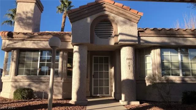 MLS: 2263370 Condo For Sale