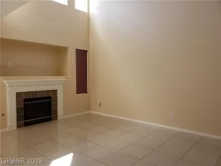 Photo #1: 2263393 Listing