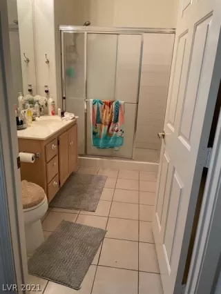 Photo #5: 2263442 Listing