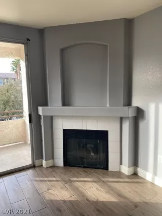 Photo #4: 2263478 Listing