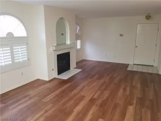 Photo #2: 2263531 Listing