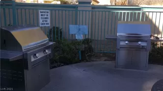 Photo #6: 2263539 Listing