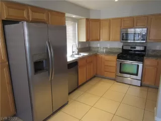 Photo #2: 2263558 Listing 