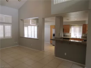 Photo #6: 2263558 Listing 