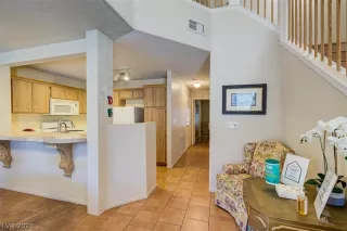 Photo #2: 2263581 Listing 