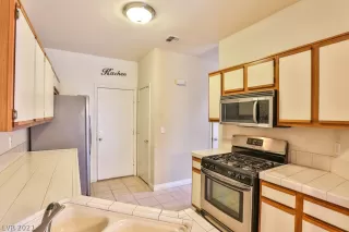 Photo #6: 2263601 Listing 