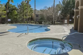 Photo #4: 2263620 Listing 