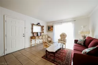 Photo #6: 2263620 Listing 