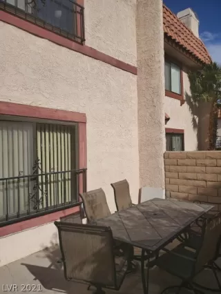 Photo #2: 2263635 Listing 