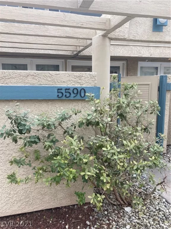 MLS: 2263645 Condo For Sale