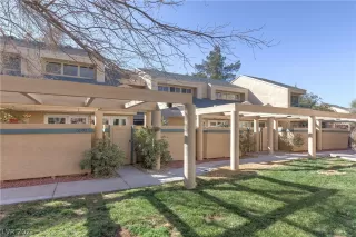 Photo #2: 2263645 Listing 