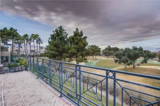 Photo #4: 2263677 Listing